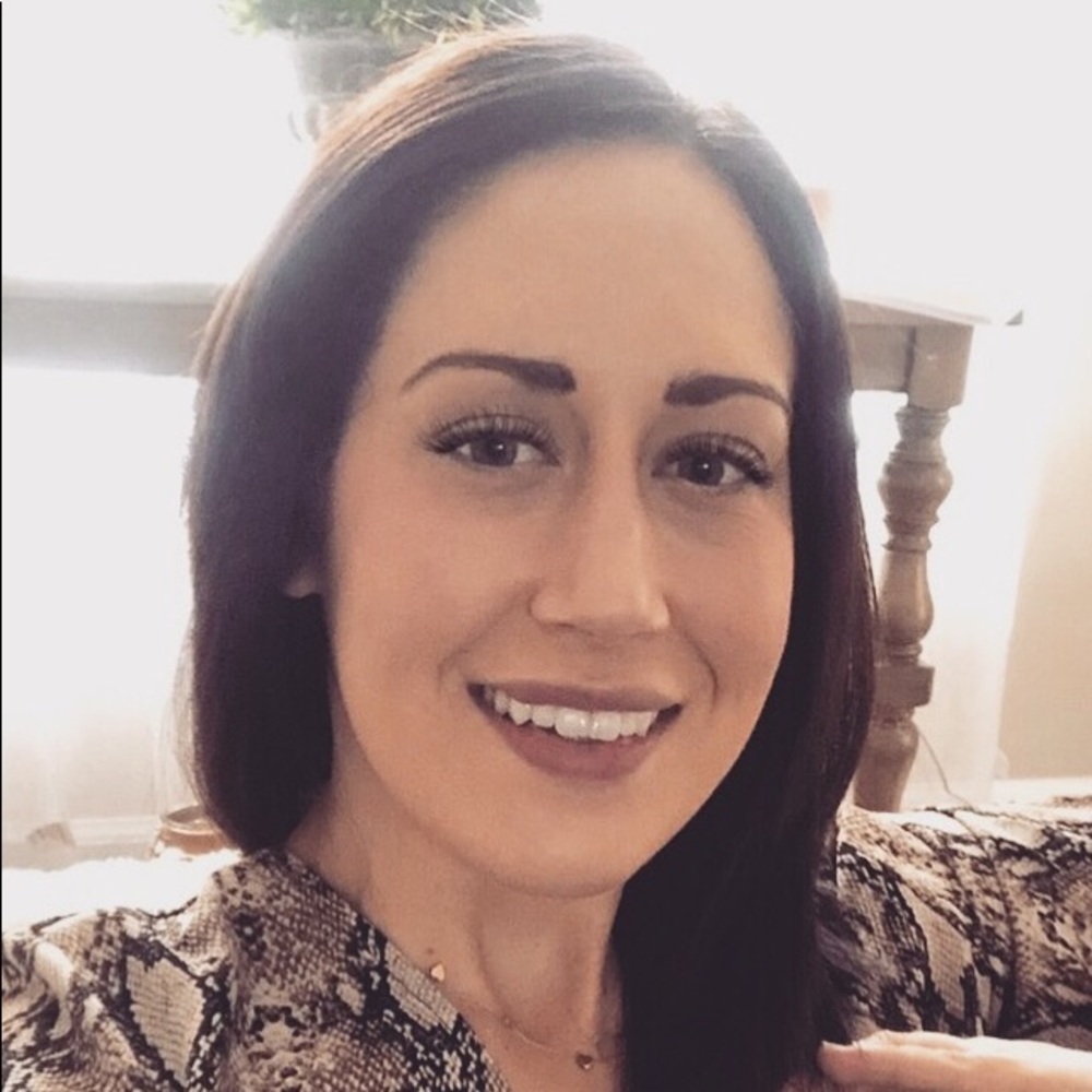 Meet your posher, Natasha!